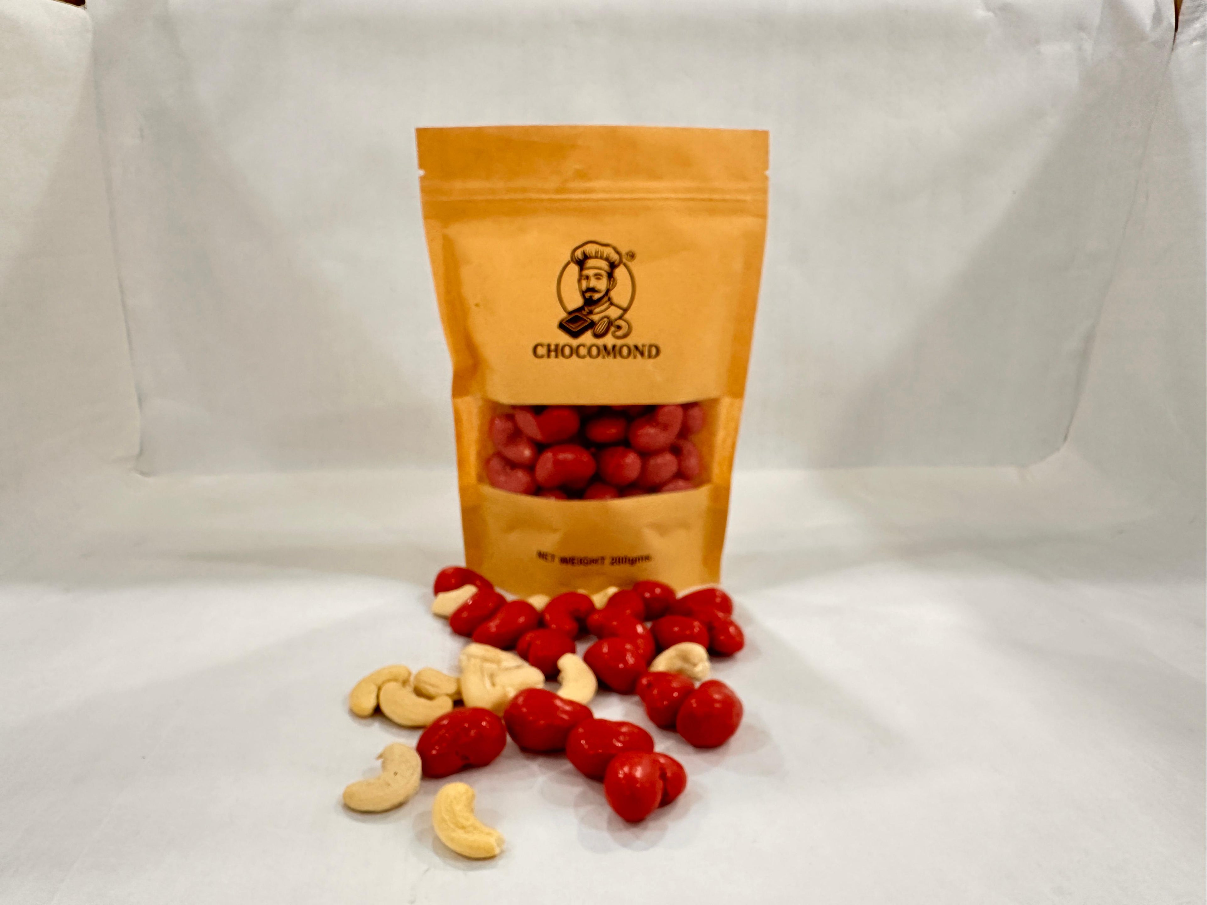Strawberry Chocolate (Cashews)